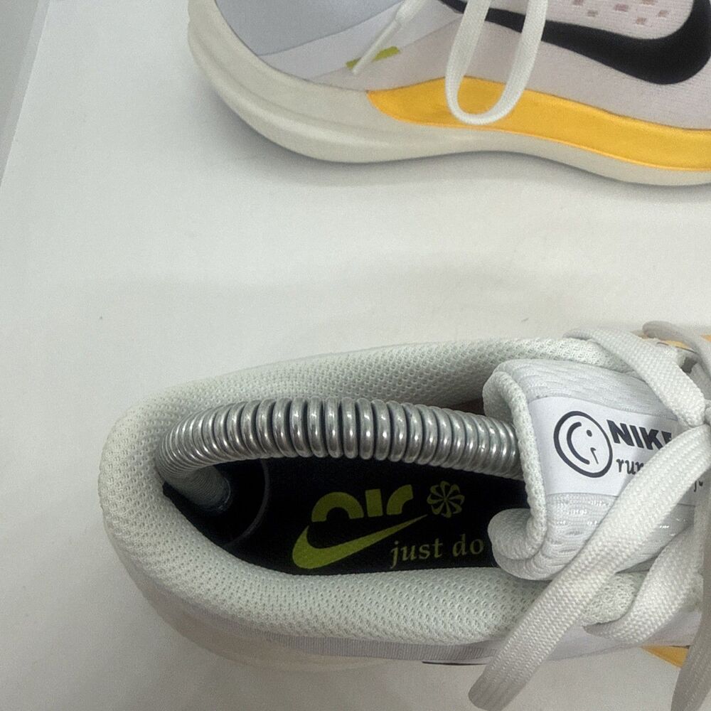 Nike Women's Air Winflo 10 White/Black/Citron Pulse Running Shoes-Size 7.5 - Picture 4 of 8